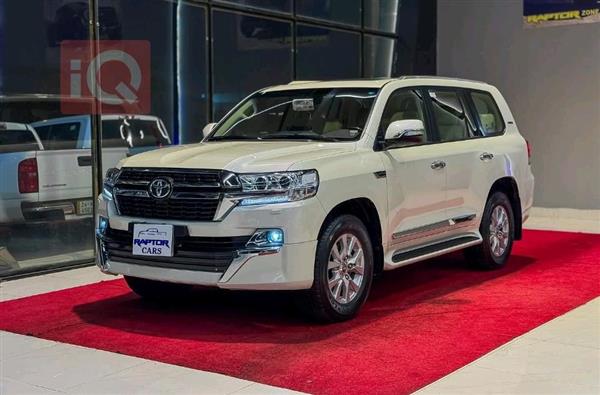 Toyota for sale in Iraq